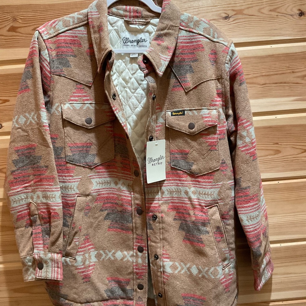 Wrangler Women’s Aztec Patterned Jacket - Picture 1 of 4